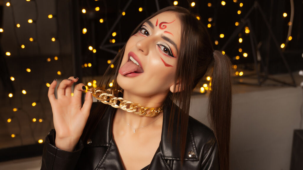 DianaCourtney online on GirlsOfJasmin