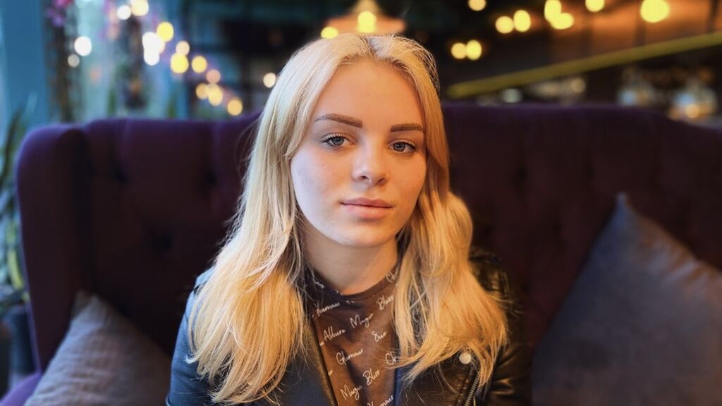 AliceBosworth online on GirlsOfJasmin