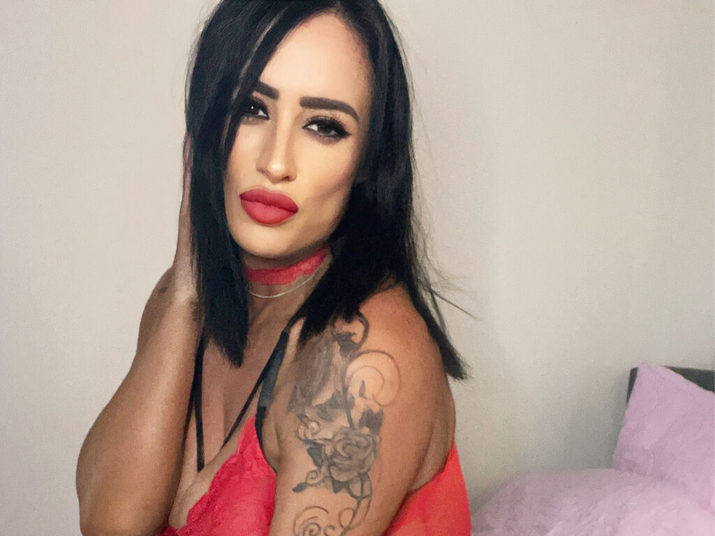 RosaliaMarilyn web cams big tits blowjob