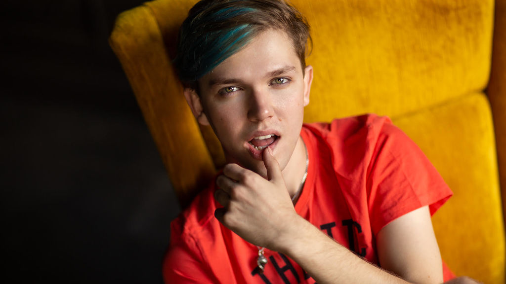 OskarWhite Profile and Statistics on BoysOfJasmin