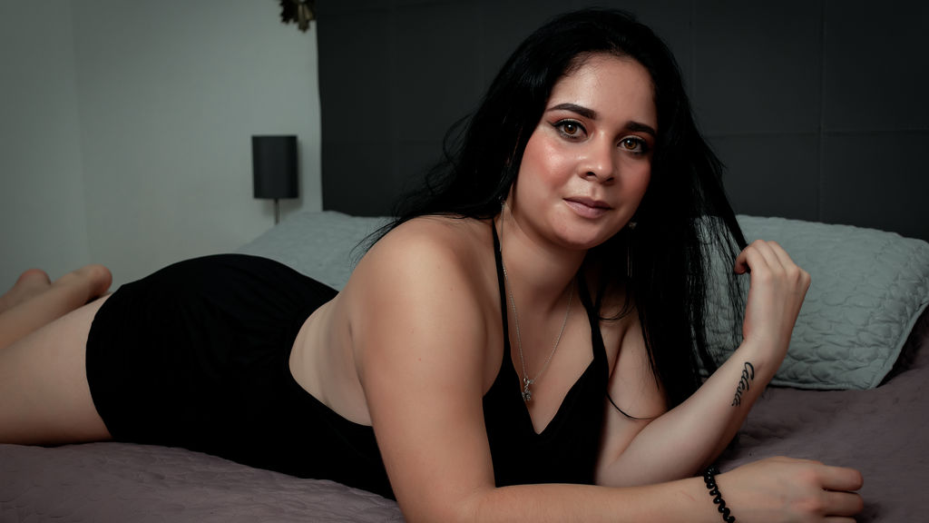  online at GirlsOfJasmin