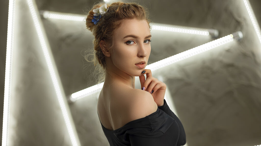 CaseyBrooks online on GirlsOfJasmin