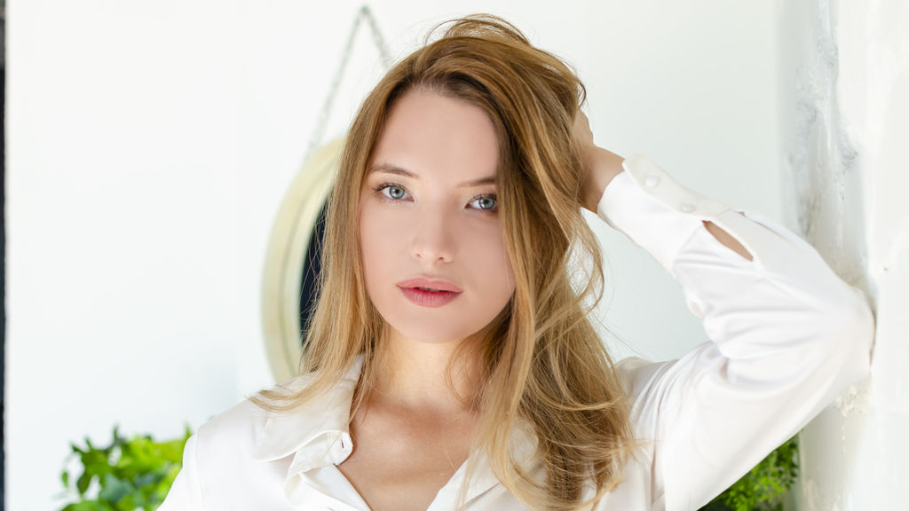 AngieKelly online on GirlsOfJasmin