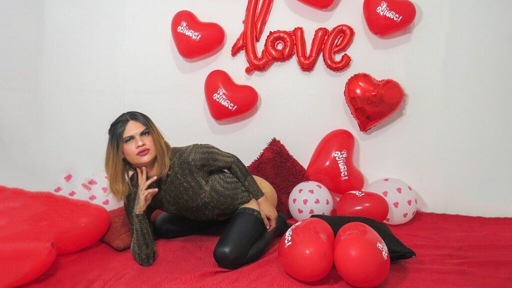 ZoeLodge's profile from LiveJasmin at BoysOfJasmin'